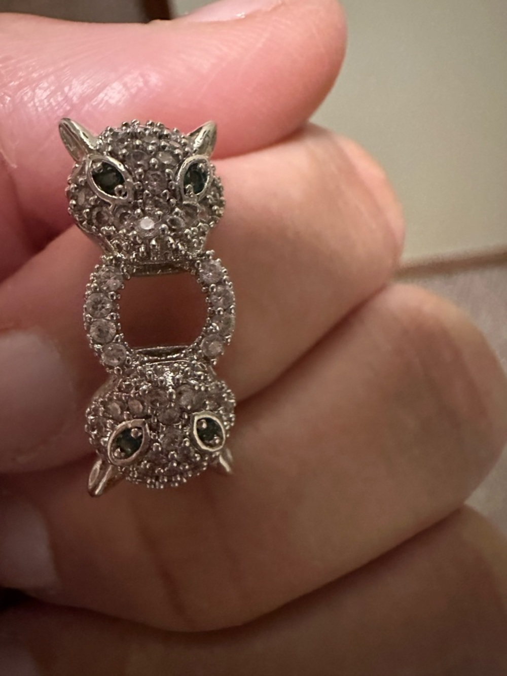 Silver Double-Headed Cat  Ring with Green Accent Stones - Picture 8 of 10